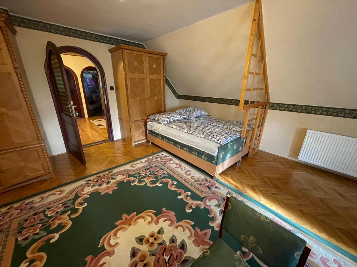 Szimpla Vendeghaz Hotel Miskolc Bagian luar foto