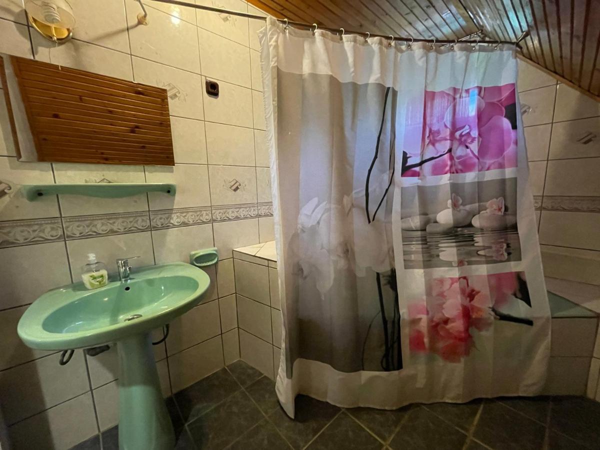 Szimpla Vendeghaz Hotel Miskolc Bagian luar foto