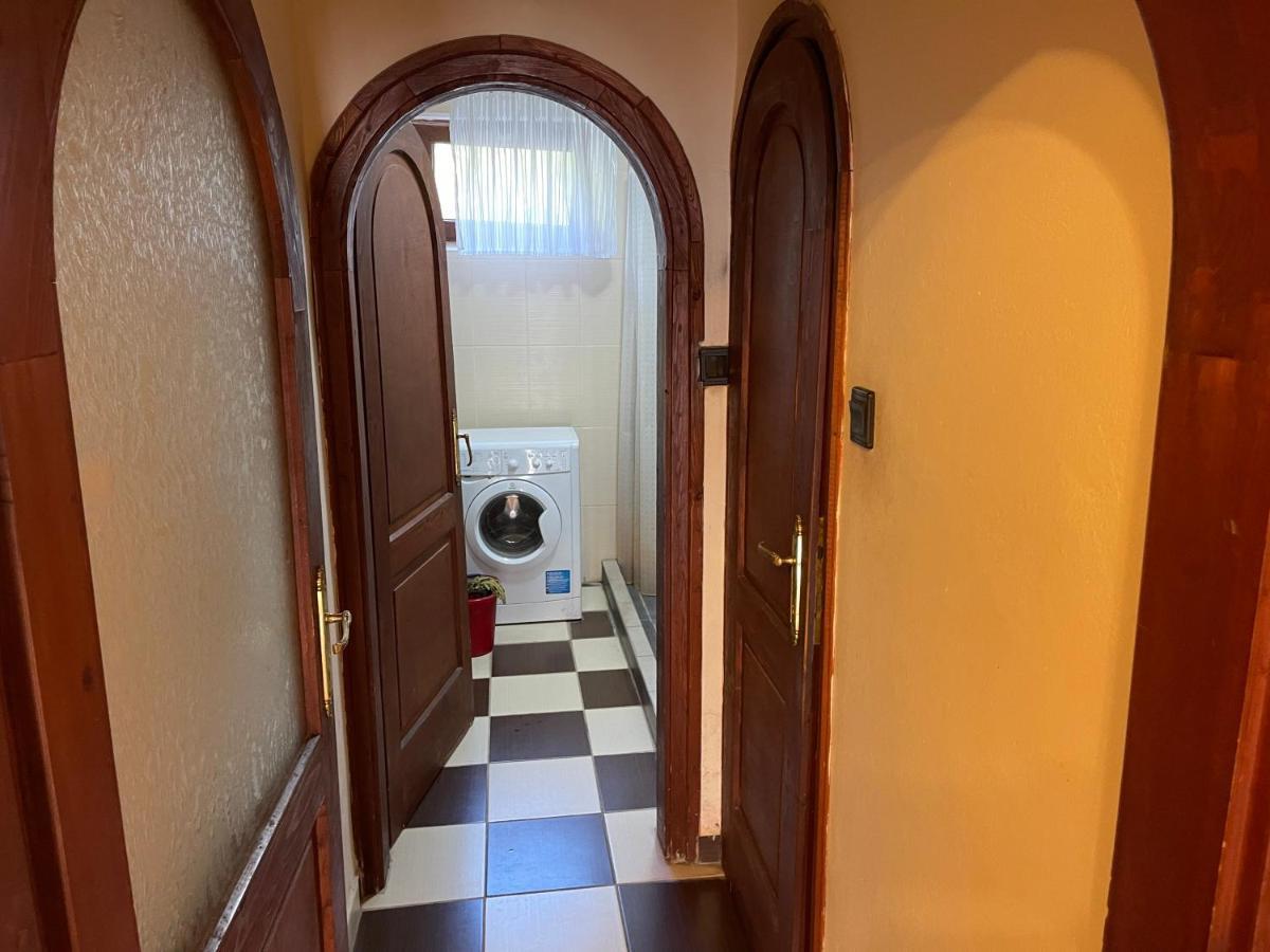 Szimpla Vendeghaz Hotel Miskolc Bagian luar foto